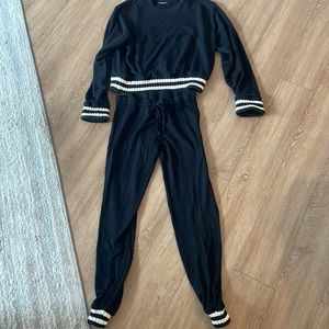 Michael Lauren knit set. Size M